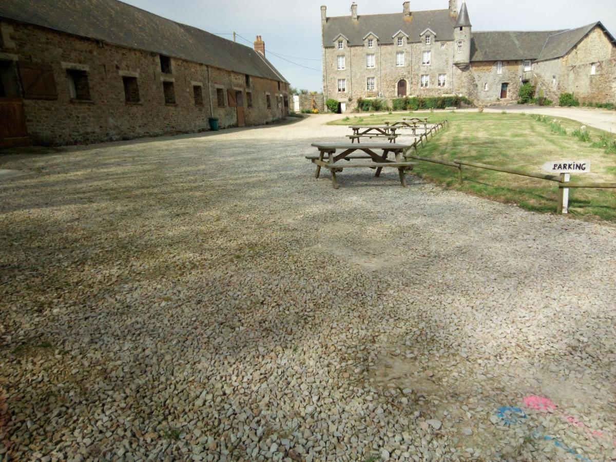 Elevage De La Hurie Saint-Nicolas-de-Pierrepont Exterior photo